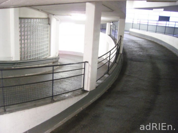 parking rue de bale2