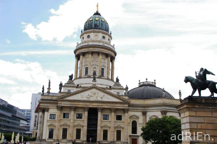 J2 Gendarmenplatz3