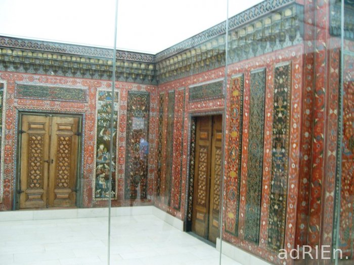 J3 Pergamon8
